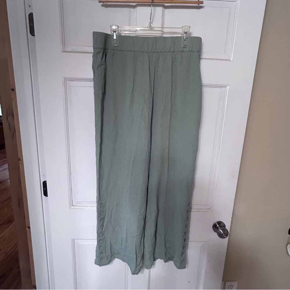 Soft Surroundings Pull On Wide Leg Gauze Pants - sage green - L